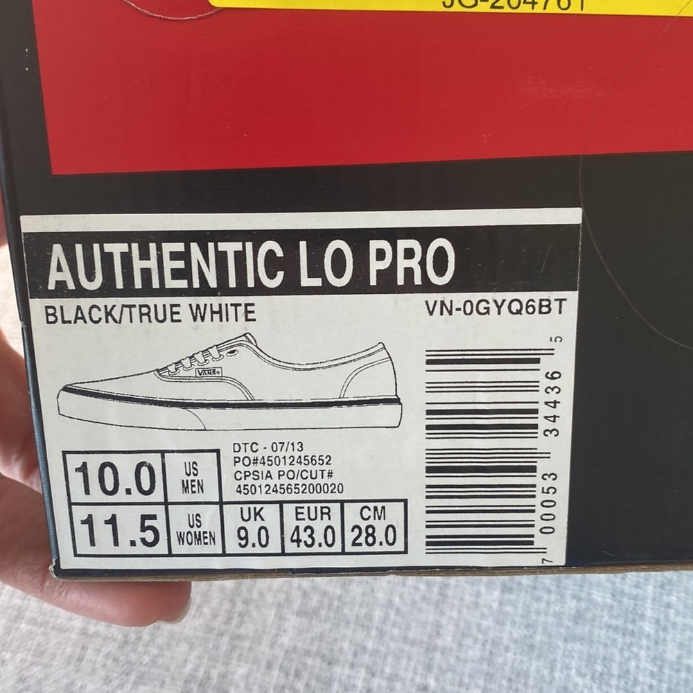 Vans Authentic Low Pro in Black/True White Men’s Size 10 Women’s Size 11.5 - Picture 8 of 8